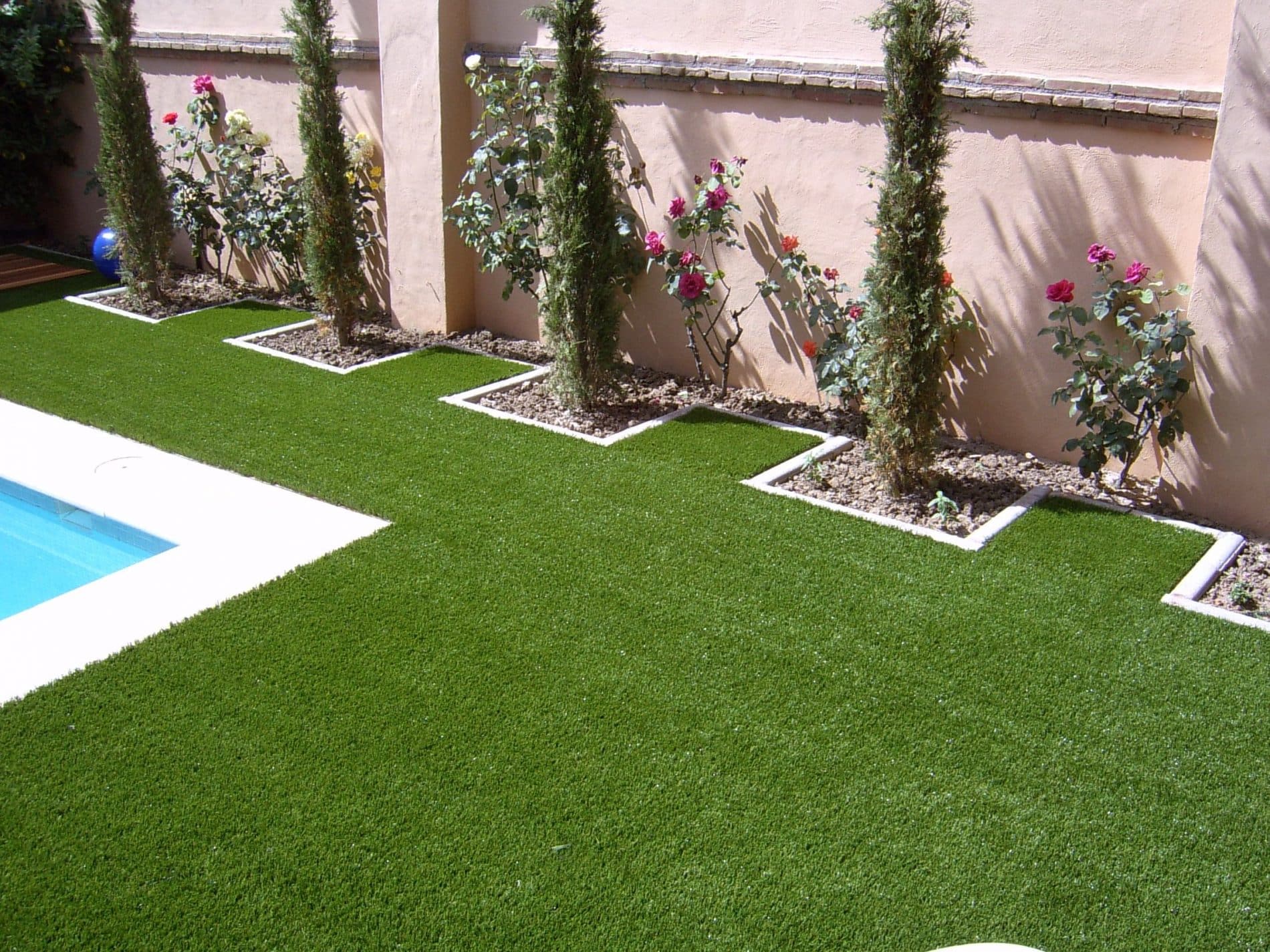 Como Colocar Cesped Artificial / Como poner césped artificial