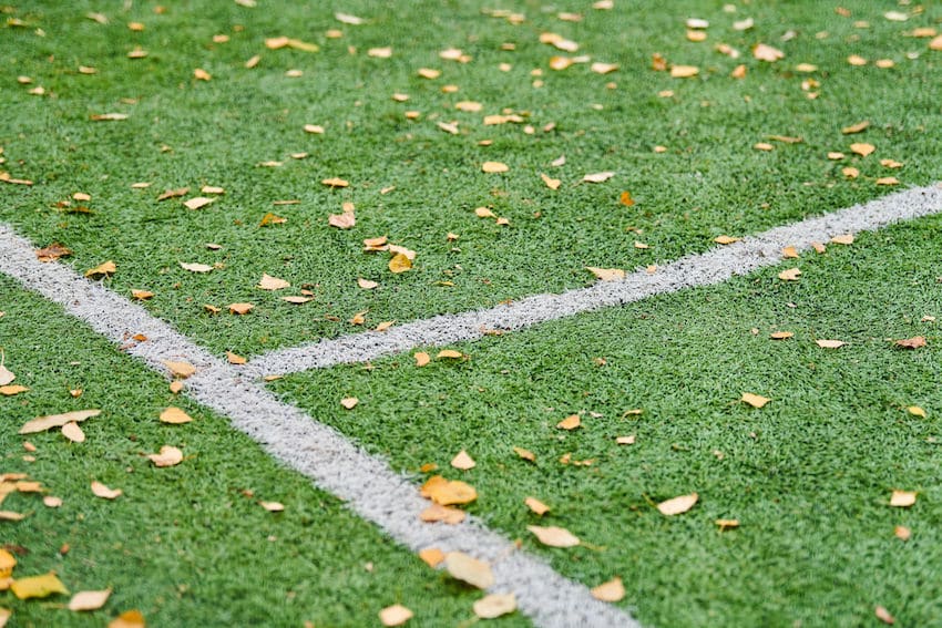 Pierde color el césped artificial 1