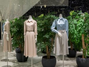 Césped artificial para escaparates 1 Césped-artificial-para-escaparates