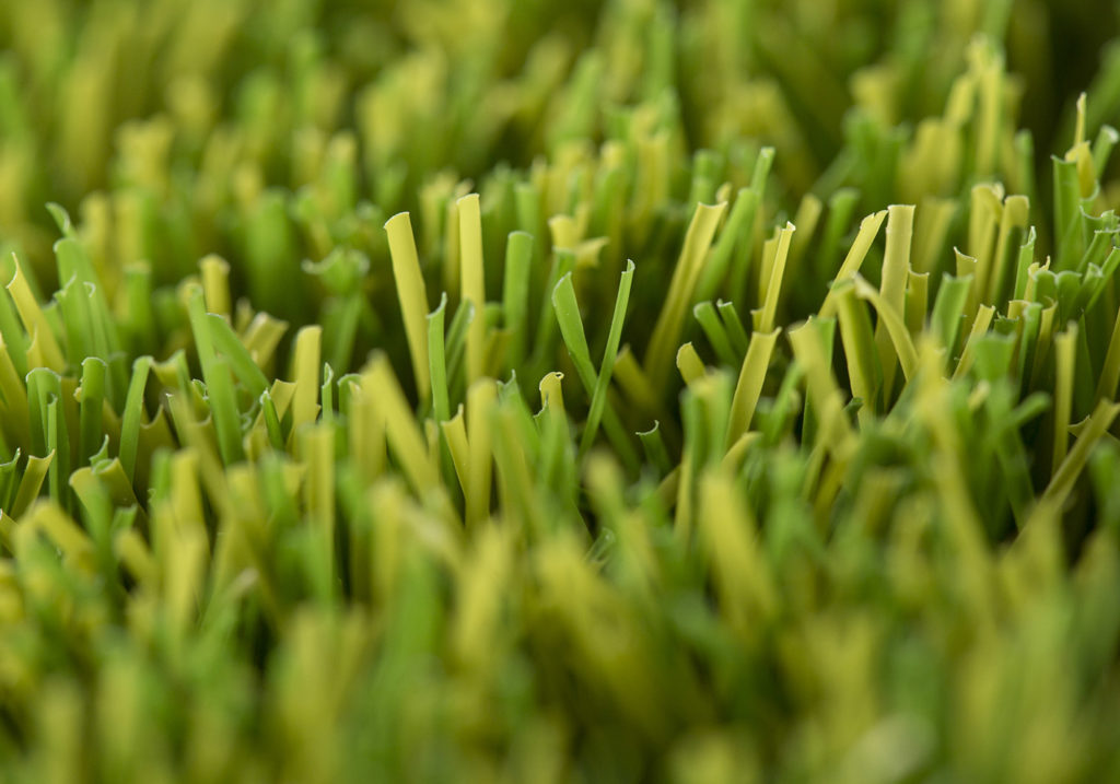 Cesped-artificial-Trevi-02